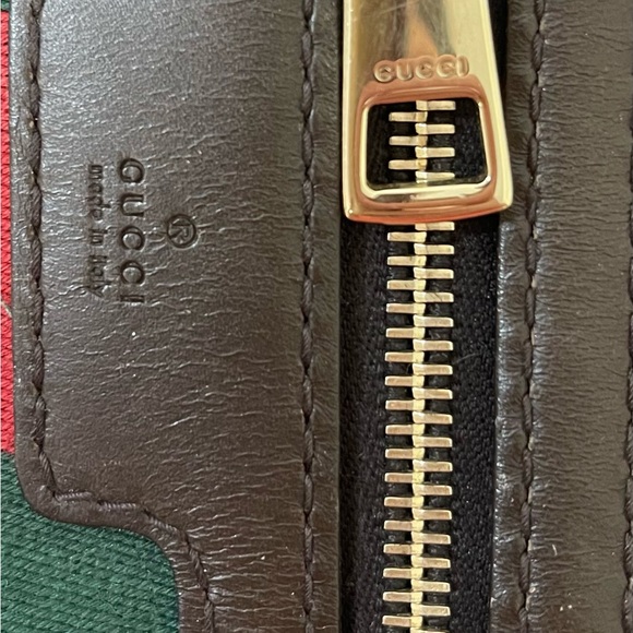 Gucci Boston Beige and Brown Monogram Duffel Bag - Picture 8 of 16